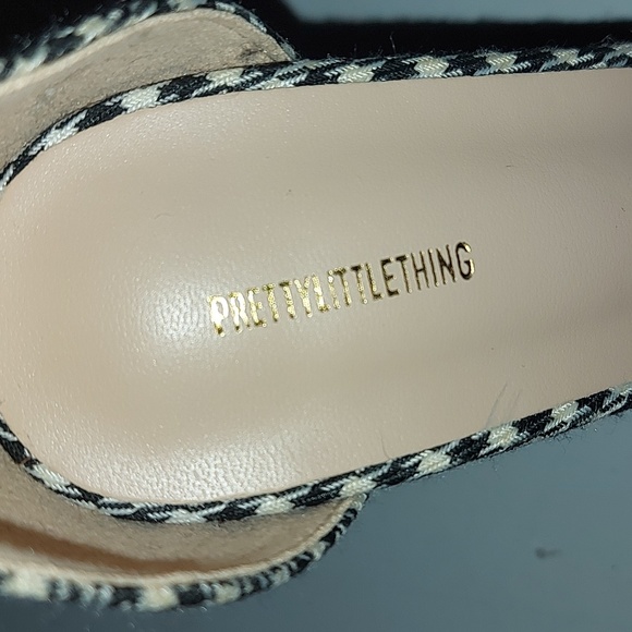 Houndstooth Heels - Picture 5 of 6